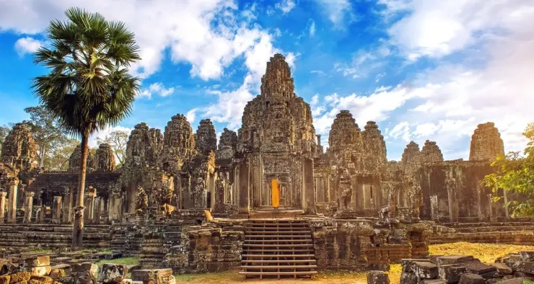 Bayon Temple: Exploring the Mysteries of Cambodia’s Enigmatic Smiling Faces