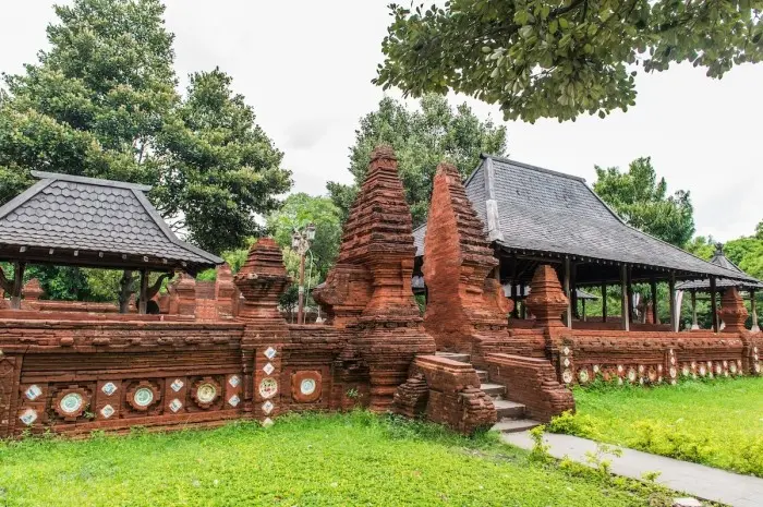 Exciting Cirebon Tourist Attractions for Holidays