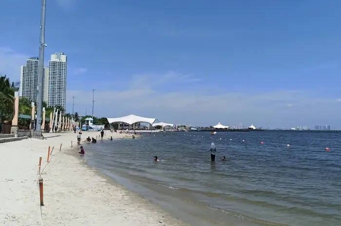 Ancol Beach, Family Holiday Destination with Exotic Views in Jakarta